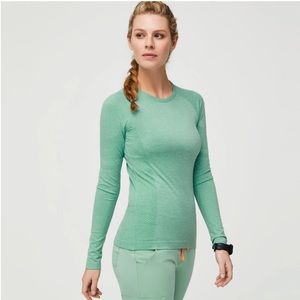 Never worn figs under scrub